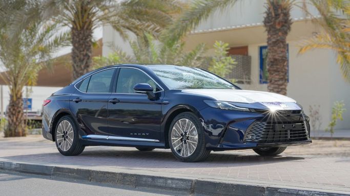 Новый Toyota Camry IX (XV80) China Market, 2.5 л, 2026 в Дубае от CGM Auto Синий цвет.  | AUTO.AE | Объявление #254268
