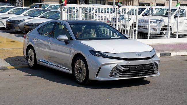 Новый Toyota Camry IX (XV80), 2.5 л, 2025 в ОАЭ, Дубай от GT MOTORS Серебристый цвет. GCC | AUTO.AE | Объявление #273422