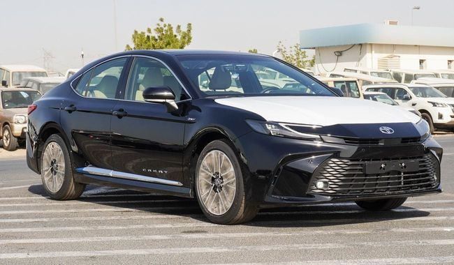جديدة Toyota Camry التاسع (XV80), 2.5 l, 2025 في في الإمارات, دبي من GT MOTORS، اللون أسود. مواصفات الخليج | AUTO.AE | إعلان #274648