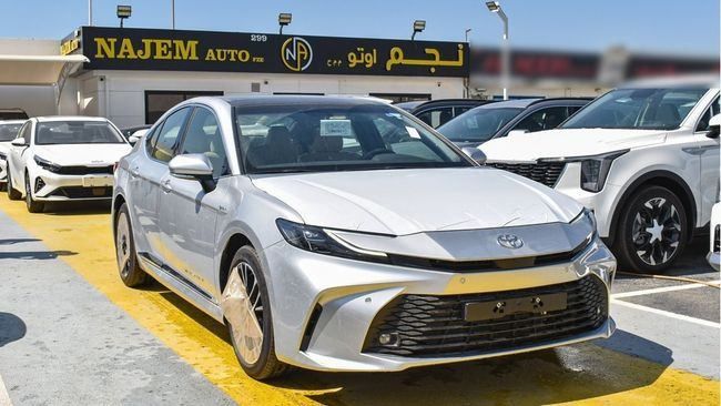 Новый Toyota Camry IX (XV80), 2.5 л, 2025 в ОАЭ, Дубай от GT MOTORS Серебристый цвет. GCC | AUTO.AE | Объявление #274971