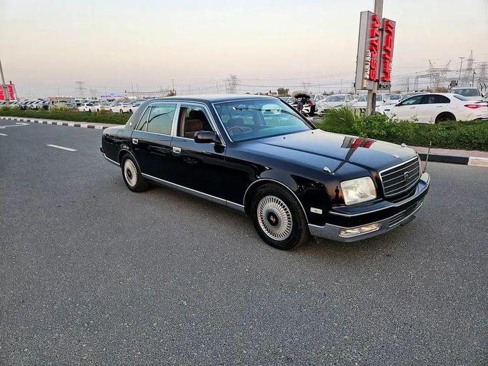 Подержанный Toyota Century II (G50), 5.0 л, 1997 в Дубае от Irfan Motors Черный цвет. Японская | AUTO.AE | Объявление #256519