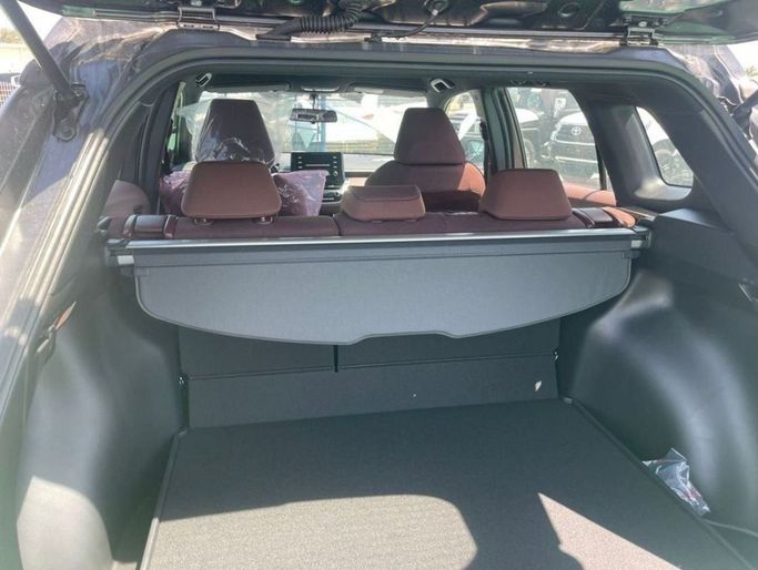 New Toyota Corolla Cross I, 1.8 l, 2023 in Dubai by Mohamed Hakim Motors, Silver color. GCC Specs | AUTO.AE