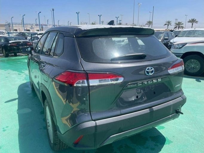 New Toyota Corolla Cross I, 1.8 l, 2023 in Dubai by Mohamed Hakim Motors, Silver color. GCC Specs | AUTO.AE