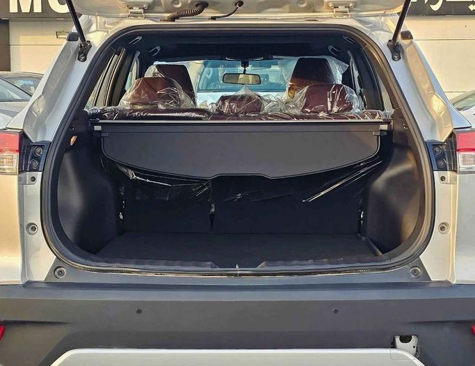 Новый Toyota Corolla Cross I, 1.8 л, 2024 в Дубае от SK Motors Серебристый цвет. GCC | AUTO.AE