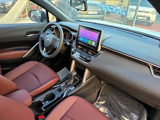New Toyota Corolla Cross I, 1.8 l, 2025 in Dubai by Soltan Auto, Grey color. GCC Specs | AUTO.AE