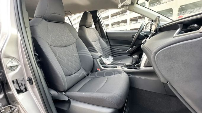 Новый Toyota Corolla Cross I, 2.0 л, 2025 в Дубае от Falcons GT Motors FZCO Серебристый цвет. Other | AUTO.AE