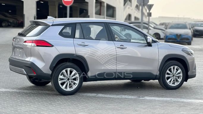 Новый Toyota Corolla Cross I, 2.0 л, 2025 в Дубае от Falcons GT Motors FZCO Серебристый цвет. Other | AUTO.AE