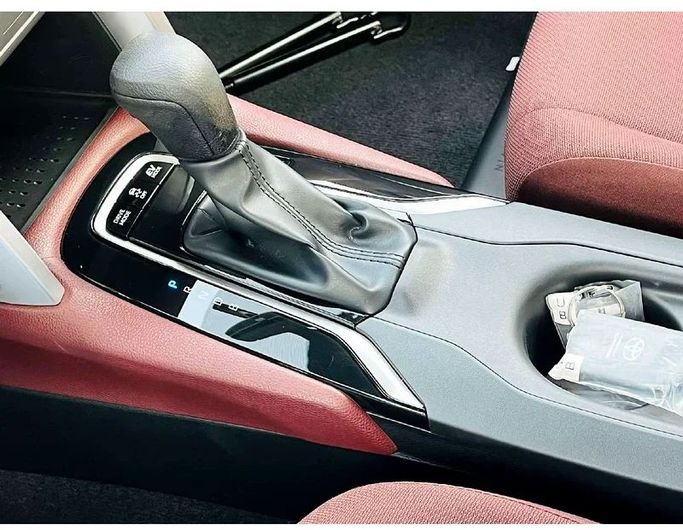 New Toyota Corolla Cross I, 1.8 l, 2024 in Dubai by We Can Motors, Black color. GCC Specs | AUTO.AE
