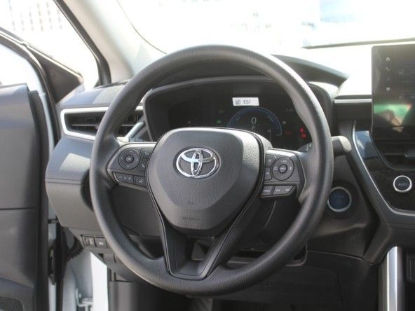 Новый Toyota Corolla Cross I, 2.0 л, 2023 в Дубае от Titanum Cars Белый цвет. Other | AUTO.AE