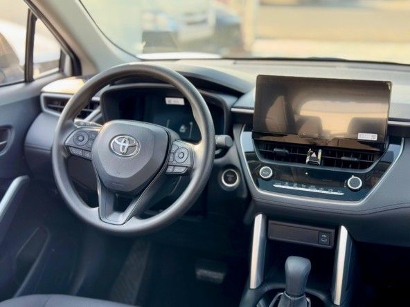 Новый Toyota Corolla Cross I, 2.0 л, 2024 в Дубае от Titanum Cars Белый цвет. Other | AUTO.AE