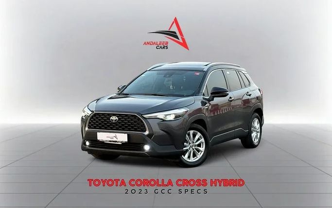 Подержанный Toyota Corolla Cross I, 1.8 л, 2023 в Дубае от Andaleeb Cars Черный цвет. GCC | AUTO.AE