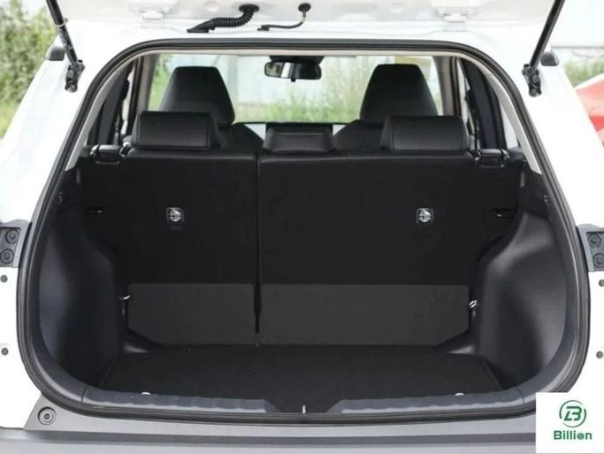 New Toyota Corolla Cross I, 2.0 l, 2025 in Dubai by Billion auto, White color. Chinese Specs | AUTO.AE