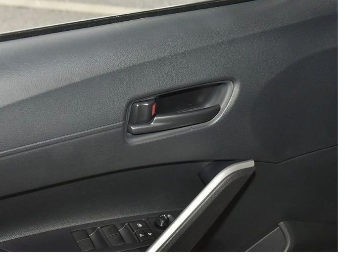 Новый Toyota Corolla Cross I, 2.0 л, 2025 в Дубае от World Center Motors FZE Белый цвет. Other | AUTO.AE