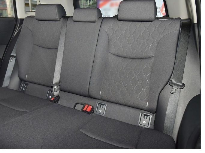 Новый Toyota Corolla Cross I, 2.0 л, 2025 в Дубае от World Center Motors FZE Белый цвет. Other | AUTO.AE