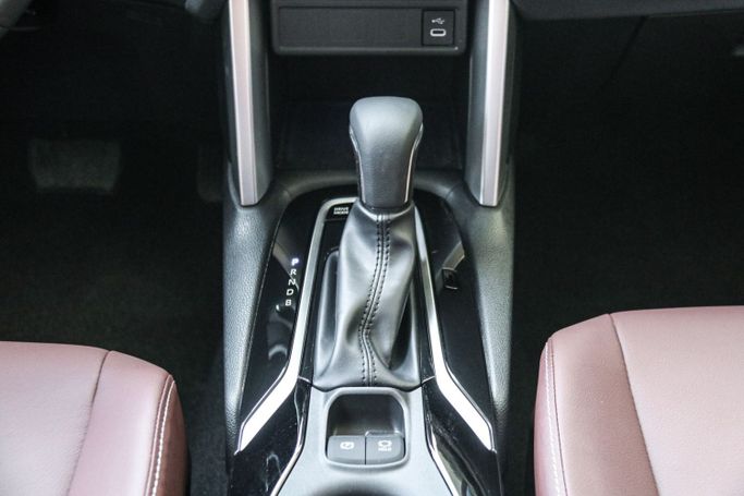 Новый Toyota Corolla Cross I, 1.8 л, 2025 в Дубае от Atlantic Motors FZCO Серый цвет.  | AUTO.AE