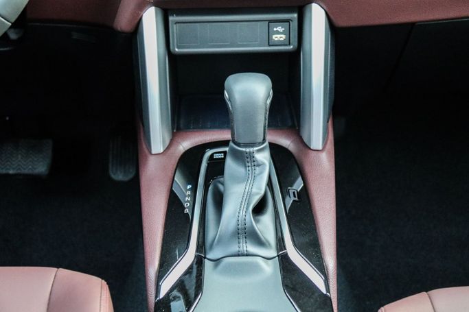 Новый Toyota Corolla Cross I, 1.8 л, 2024 в Дубае от Atlantic Motors FZCO Белый цвет.  | AUTO.AE