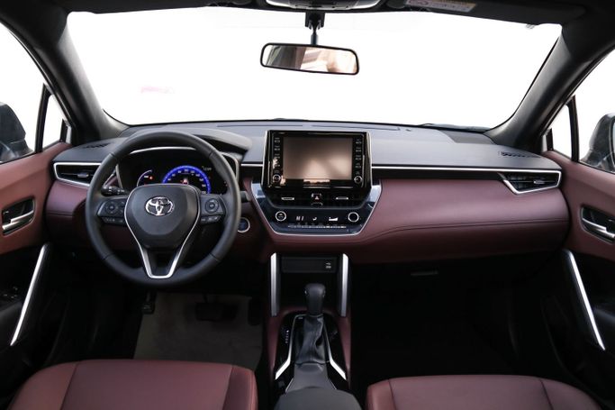 Новый Toyota Corolla Cross I, 1.8 л, 2024 в Дубае от Atlantic Motors FZCO Белый цвет.  | AUTO.AE