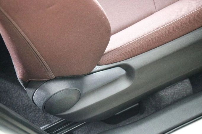 New Toyota Corolla Cross I, 1.8 l, 2025 in Dubai by Atlantic Motors FZCO, White color. GCC Specs | AUTO.AE