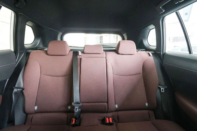 New Toyota Corolla Cross I, 1.8 l, 2025 in Dubai by Atlantic Motors FZCO, White color. GCC Specs | AUTO.AE