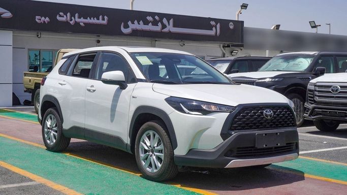 جديدة Toyota Corolla Cross I, 2.0 l, 2025 في في دبي من Atlantis Motors FZE، اللون أبيض. مواصفات الخليج | AUTO.AE | إعلان #266123