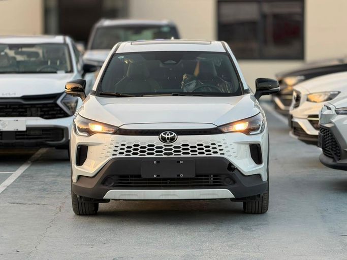 جديدة Toyota Corolla Cross أنا فيس ليفت, 2.0 l, 2026 في في دبي من Titanium Cars، اللون أبيض. المواصفات الصينية | AUTO.AE | إعلان #270276
