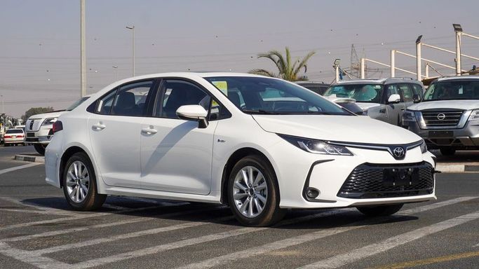 Новый Toyota Corolla XII (E210), 1.8 л, 2024 в Дубае от Najem Motors Белый цвет. Китайская | AUTO.AE