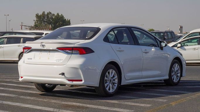 Новый Toyota Corolla XII (E210), 1.8 л, 2024 в Дубае от Najem Motors Белый цвет. Китайская | AUTO.AE