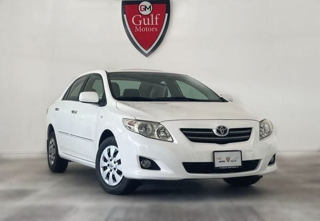Подержанный Toyota Corolla XII (E210), 1.8 л, 2020 в Дубае от Gulf Motors Белый цвет. GCC | AUTO.AE