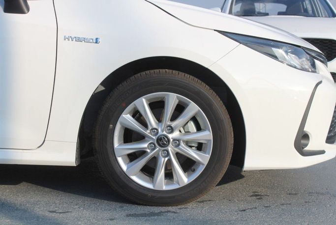 Новый Toyota Corolla XII (E210), 1.8 л, 2023 в Дубае от Titanum Cars Белый цвет. Other | AUTO.AE