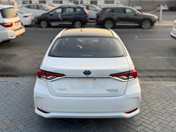 Новый Toyota Corolla XII (E210), 1.8 л, 2024 в Дубае от Titanum Cars Белый цвет. Китайская | AUTO.AE
