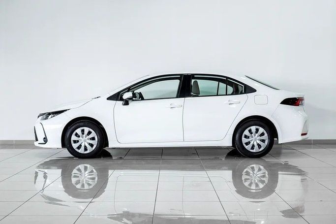 Подержанный Toyota Corolla XII (E210), 1.6 л, 2024 в Дубае от AG Motors Белый цвет. GCC | AUTO.AE