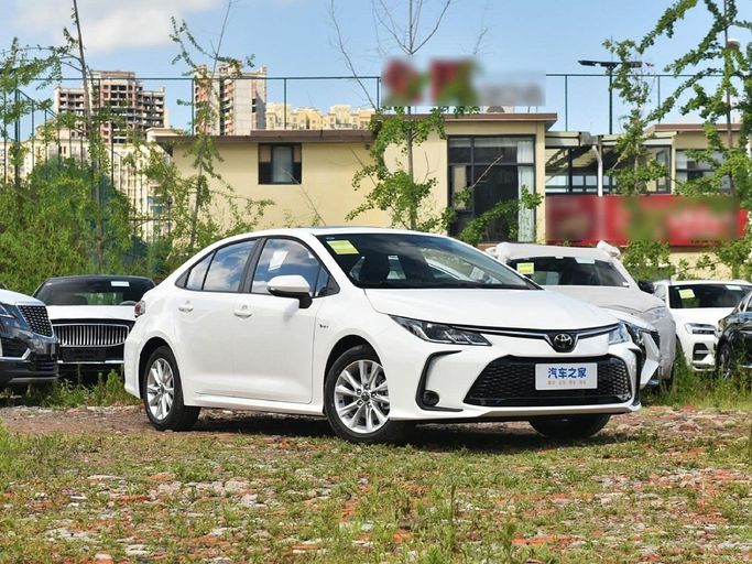 Новый Toyota Corolla XII (E210), 1.8 л, 2025 в Дубае от World Center Motors FZE Белый цвет. Китайская | AUTO.AE