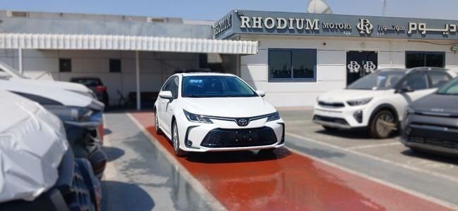 جديدة Toyota Corolla XII (E210), 1.8 l, 2025 في في دبي من Rhodium Motors FZE، اللون أبيض. المواصفات الصينية | AUTO.AE