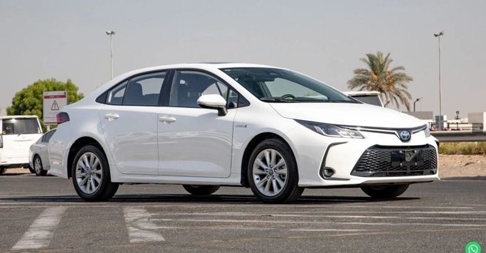 جديدة Toyota Corolla XII (E210), 1.8 l, 2025 في في دبي من ZOHAAN MOTORS FZCO، اللون أبيض. المواصفات الصينية | AUTO.AE | إعلان #240989
