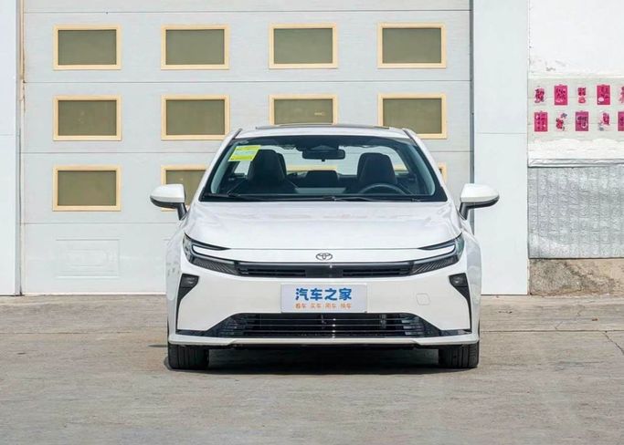 Новый Toyota Corolla XII (E210) Рестайлинг 2, 1.8 л, 2026 в ОАЭ, Дубай от QUALITY AUTO FZC Белый цвет. Китайская | AUTO.AE | Объявление #276396