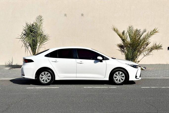 Used Toyota Corolla XII (E210), 1.6 l, 2022 in UAE, Dubai by AUTO LINK SPECIALIZED VEHICLES TRADING LLC, White color.  | AUTO.AE | Listing #295837 — photo 15 of 15