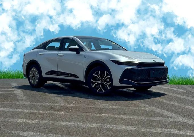 جديدة Toyota Crown السادس عشر (S230), 2.5 l, 2026 في في دبي من AL Bouroj Motor، اللون أبيض. مواصفات الخليج | AUTO.AE