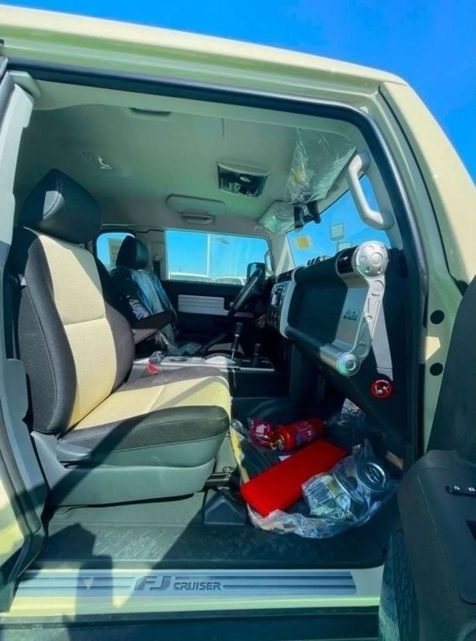 New Toyota FJ Cruiser, 4.0 l, 2023 in Dubai by Mohamed Hakim Motors, Beige color. GCC Specs | AUTO.AE