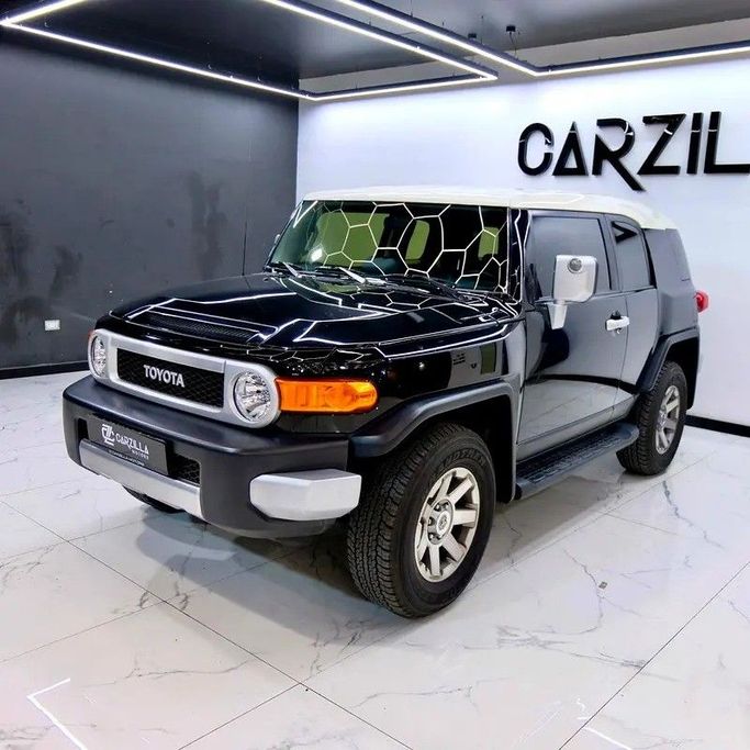 Used Toyota FJ Cruiser, 4.0 l, 2022 in Dubai by Carzilla Motors, Black color. GCC Specs | AUTO.AE