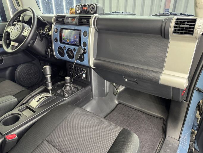 Used Toyota FJ Cruiser, 4.0 l, 2020 in Dubai by Zeus Motors, Blue color. GCC Specs | AUTO.AE