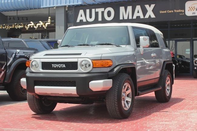 Used ⁦Toyota FJ Cruiser, 4.0 l, 2018⁩ in UAE, Dubai by Auto Max used Car Trading LLC, Grey color. GCC Specs | AUTO.AE | Listing #287546