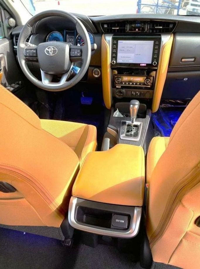 New Toyota Fortuner II Facelift, 2.8 l, 2023 in Dubai by Mohamed Hakim Motors, Black color. GCC Specs | AUTO.AE