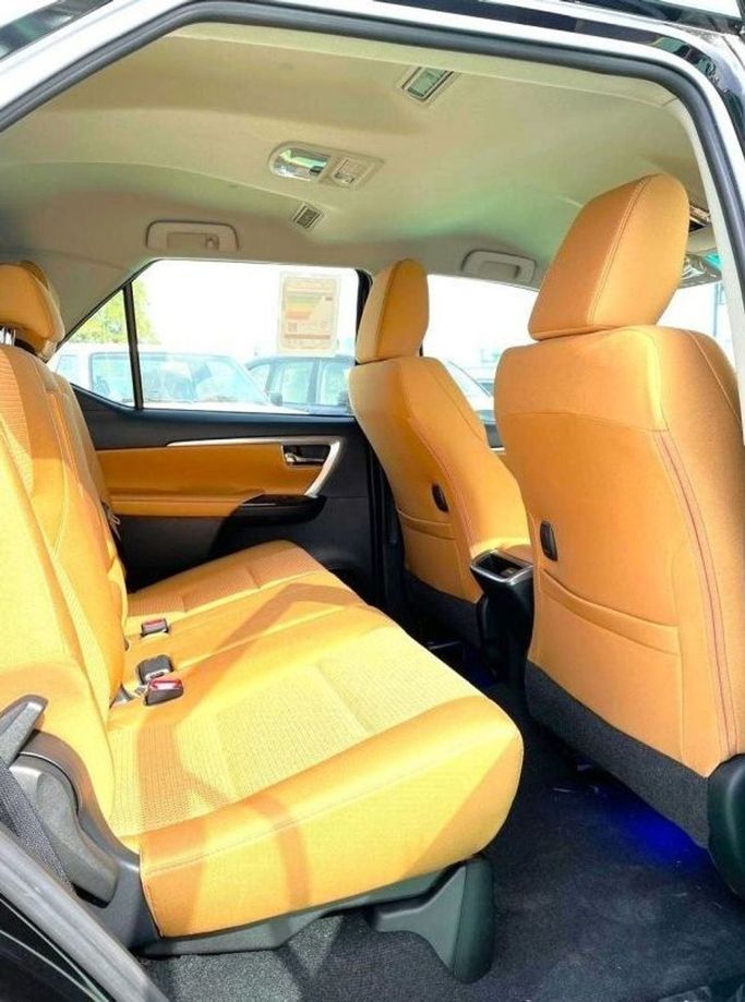 New Toyota Fortuner II Facelift, 2.8 l, 2023 in Dubai by Mohamed Hakim Motors, Black color. GCC Specs | AUTO.AE