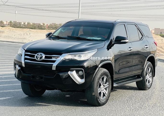 Used Toyota Fortuner II, 2.7 l, 2016 in Dubai by Alhamd Motors, Black color. GCC Specs | AUTO.AE