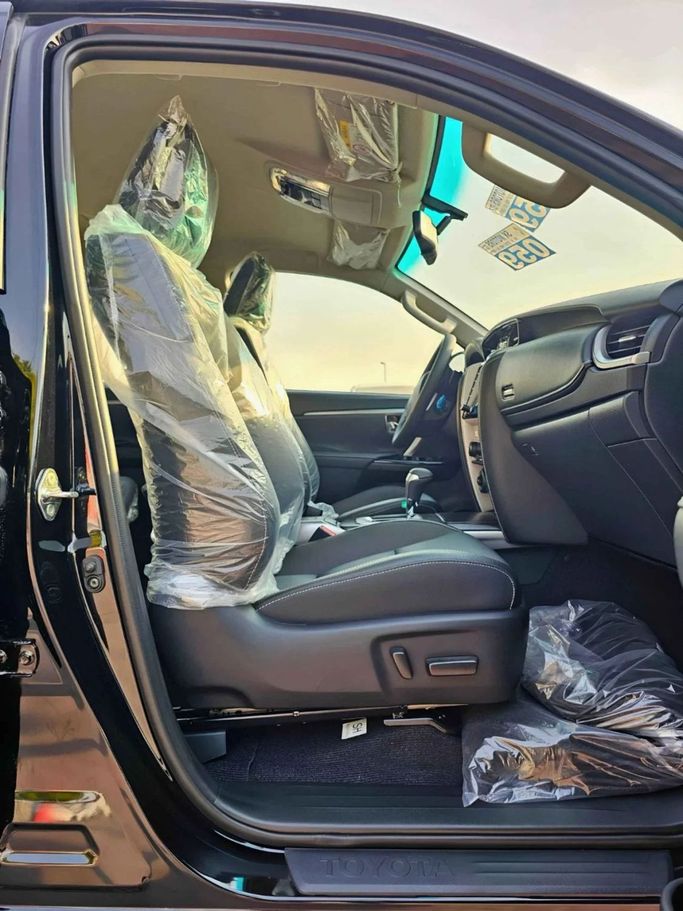 New Toyota Fortuner II Facelift, 4.0 l, 2025 in Dubai by SK Motors, Black color. GCC Specs | AUTO.AE