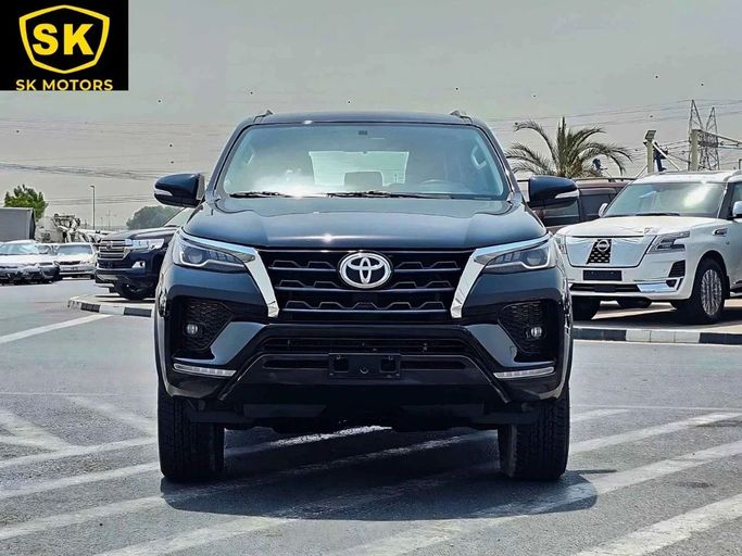 New Toyota Fortuner II Facelift, 2.7 l, 2020 in Dubai by SK Motors, Black color. GCC Specs | AUTO.AE