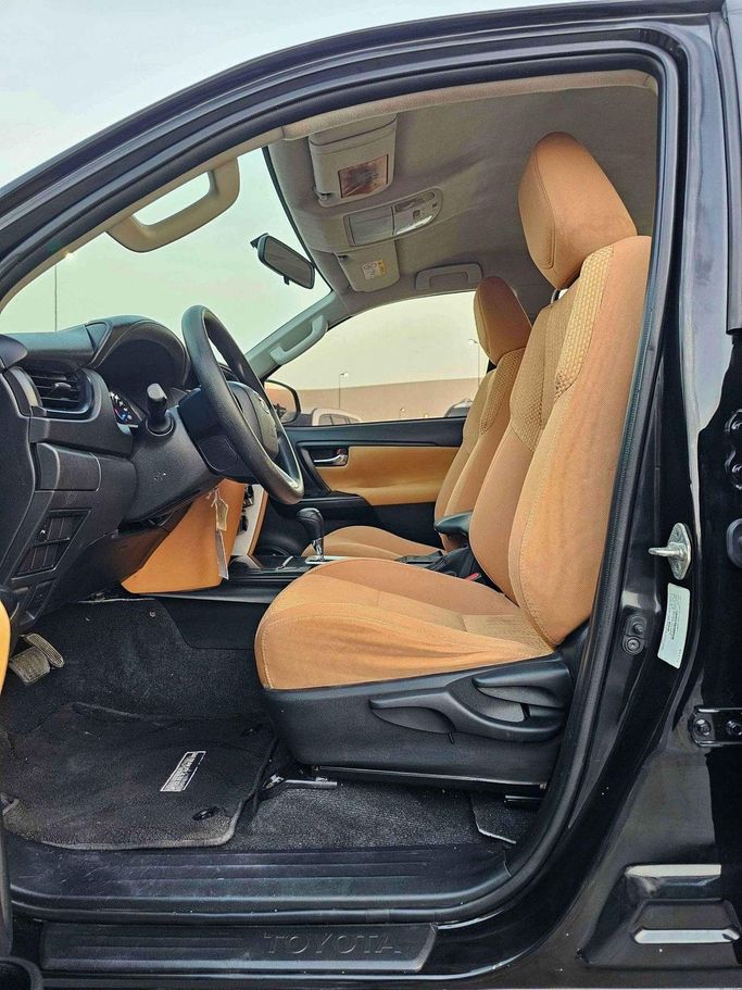 New Toyota Fortuner II Facelift, 2.7 l, 2020 in Dubai by SK Motors, Black color. GCC Specs | AUTO.AE