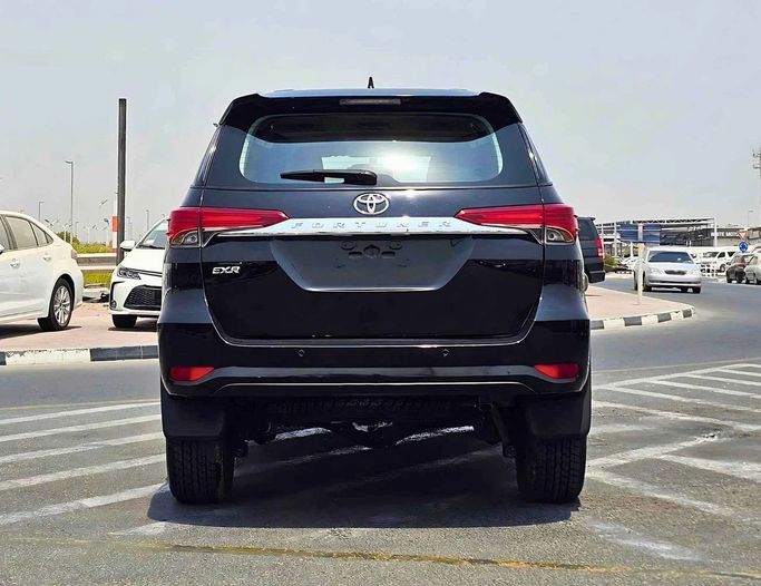 New Toyota Fortuner II Facelift, 2.7 l, 2020 in Dubai by SK Motors, Black color. GCC Specs | AUTO.AE
