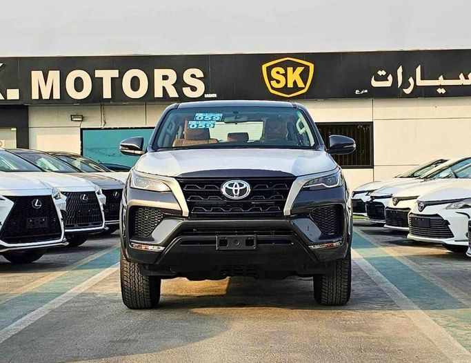 New Toyota Fortuner II Facelift, 2.4 l, 2025 in Dubai by SK Motors, Grey color. GCC Specs | AUTO.AE