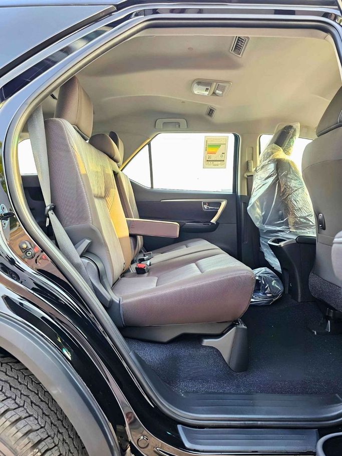 New Toyota Fortuner II Facelift, 4.0 l, 2025 in Dubai by SK Motors, Black color. GCC Specs | AUTO.AE